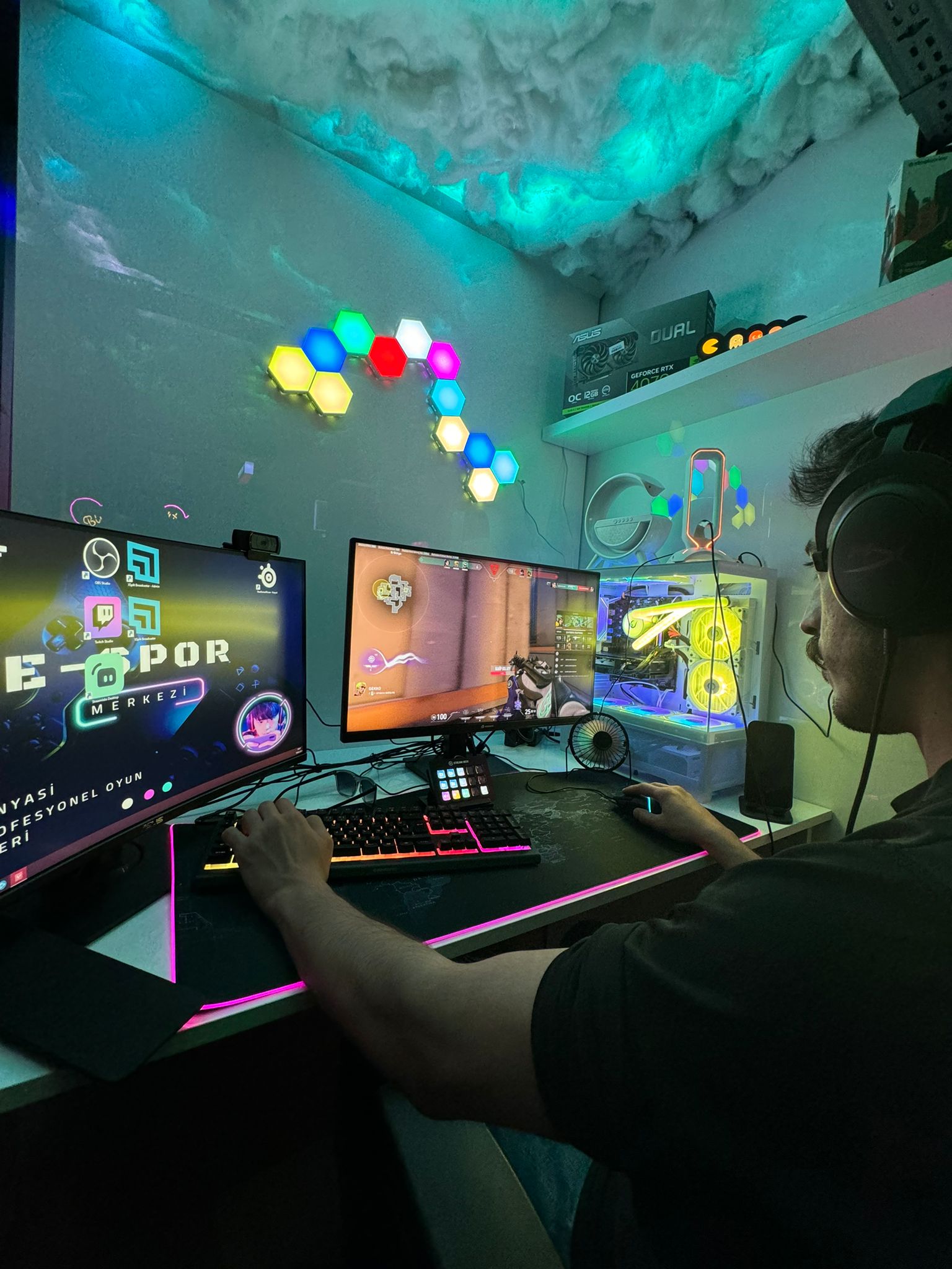 Bin-if E-Spor Merkezi İnternet Cafe ve Playstatıon Oyun Salonu mekanı