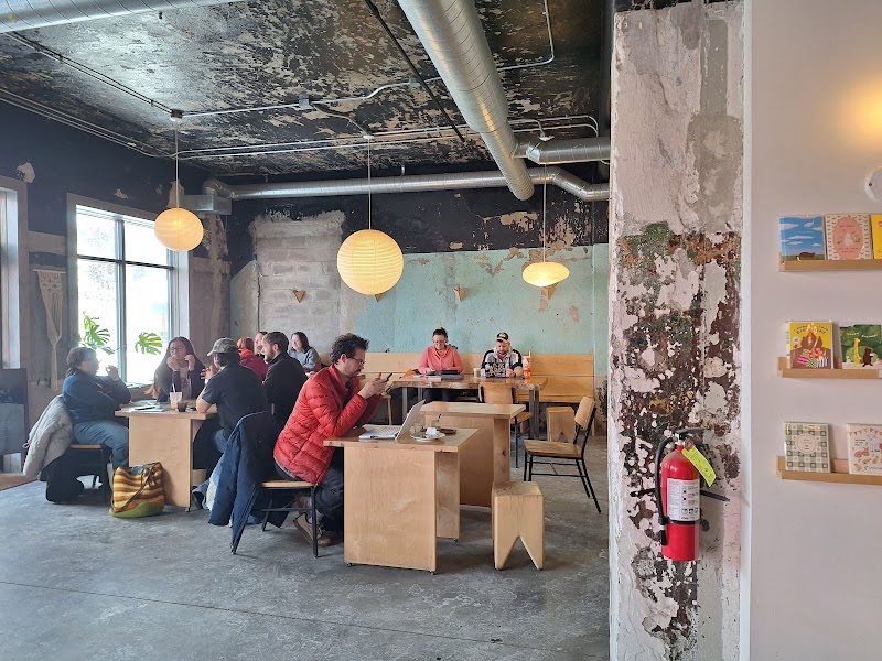 KLVN Coffee Lab photo 4