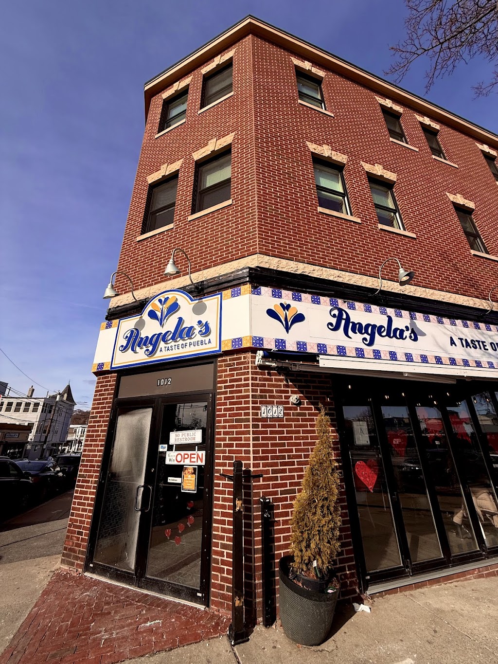 Angela’s Cafe Orient Heights