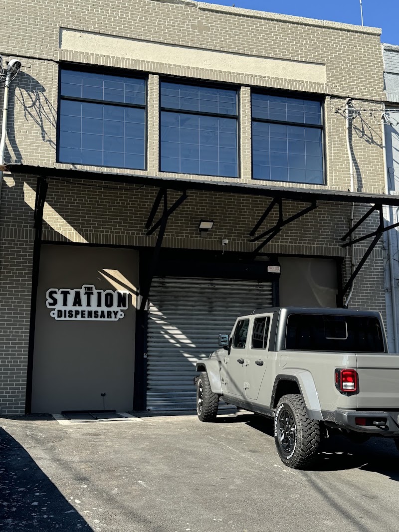 Video tour of The Station Dispensary retail environment