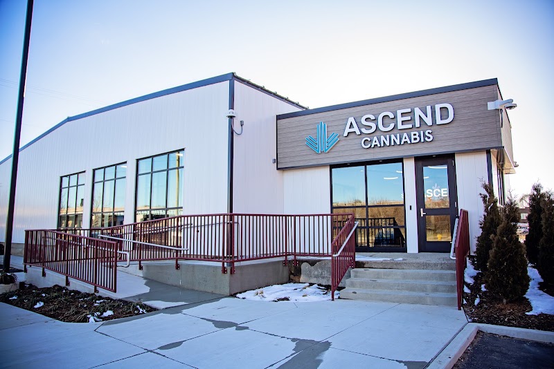 Video tour of Ascend Cannabis Dispensary - Grand Rapids Century Ave retail environment