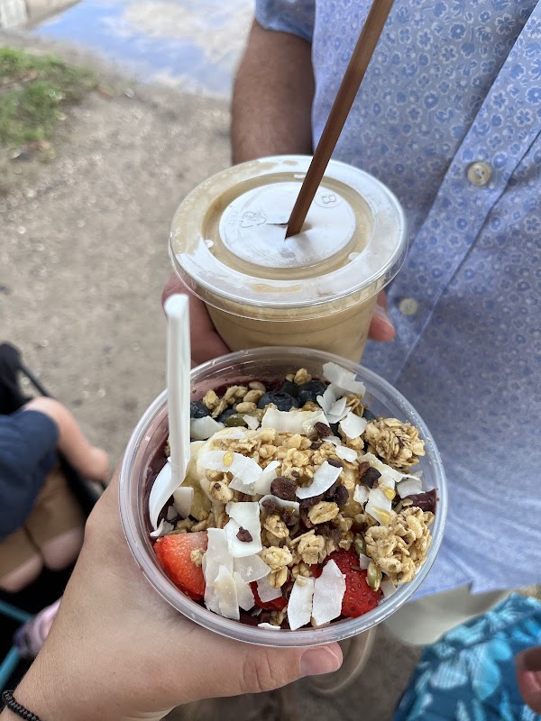 Dead Low Cafe photo 4