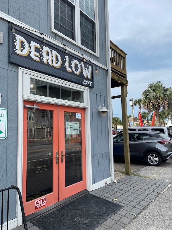 Dead Low Cafe