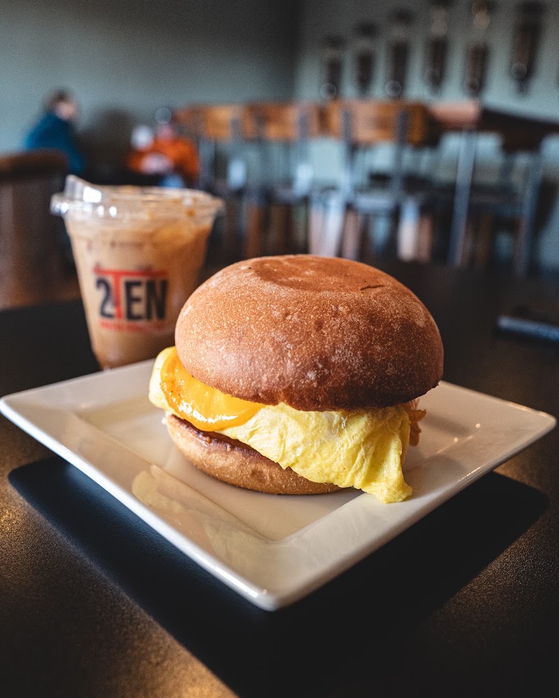 2Ten Coffee Roasters (Montana Av.) photo 4