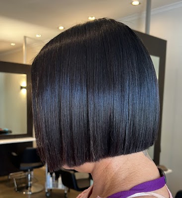 Establishment Hair Skin Body photo 2