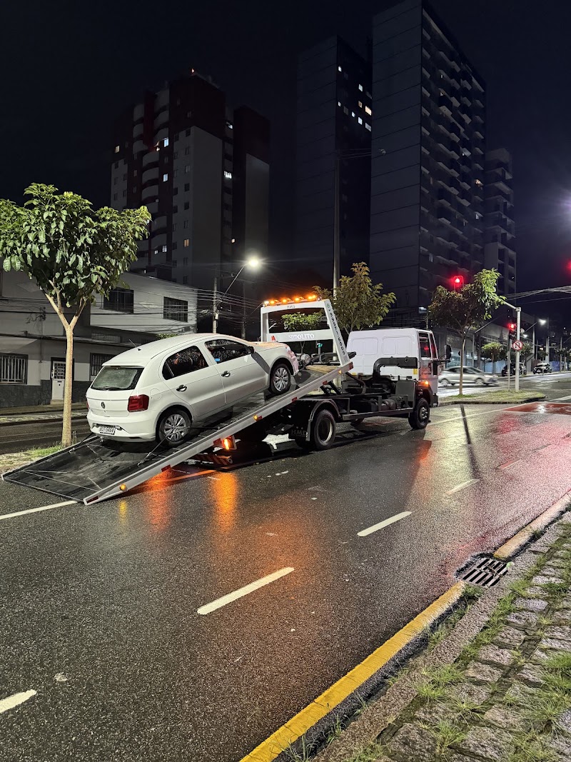 Foto de Guincho Hipolito