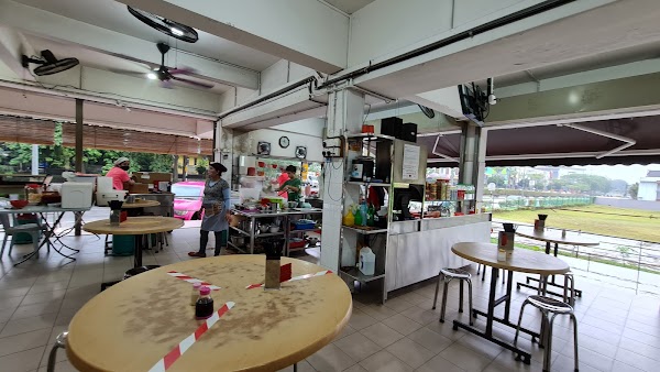 WW Laksa House 。 - Photo 1