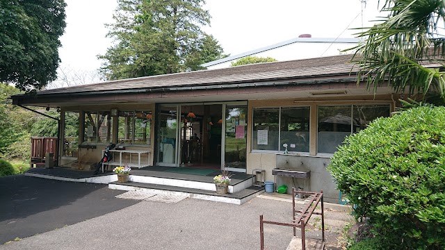 Hiroike Gakuen Golf Club - Photo 10