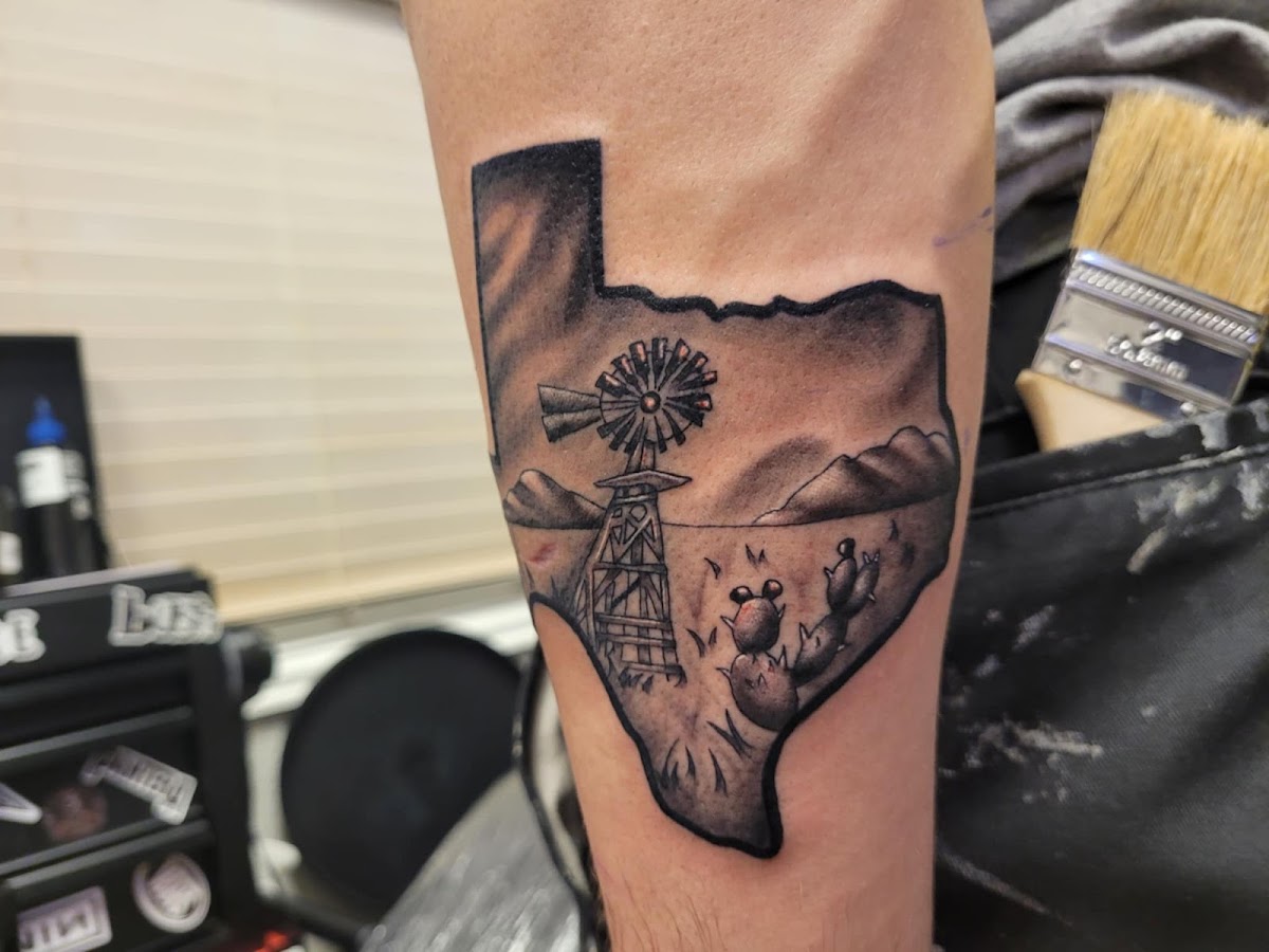 Magenta Ink — tattoo studio near Plano