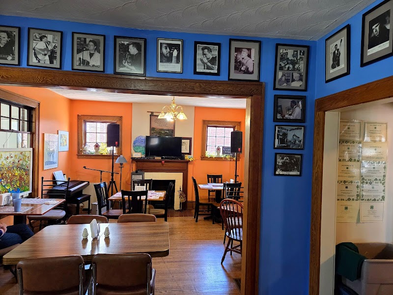 Sisters Cafe photo 1