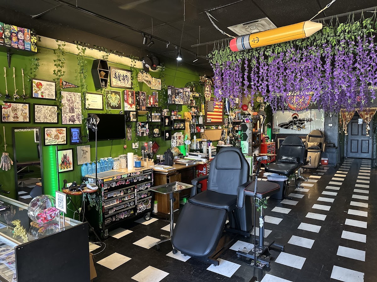Gilded Thorn Tattoo Studio tattoo parlor in Friendswood, TX