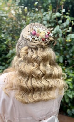 Mobile Hairdressers and Makeup Artists Melbourne photo 2