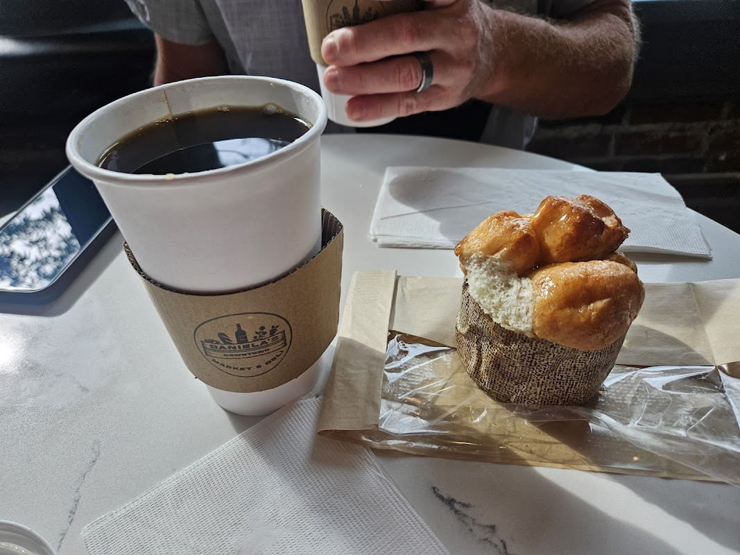 Daniela's Downtown photo 4