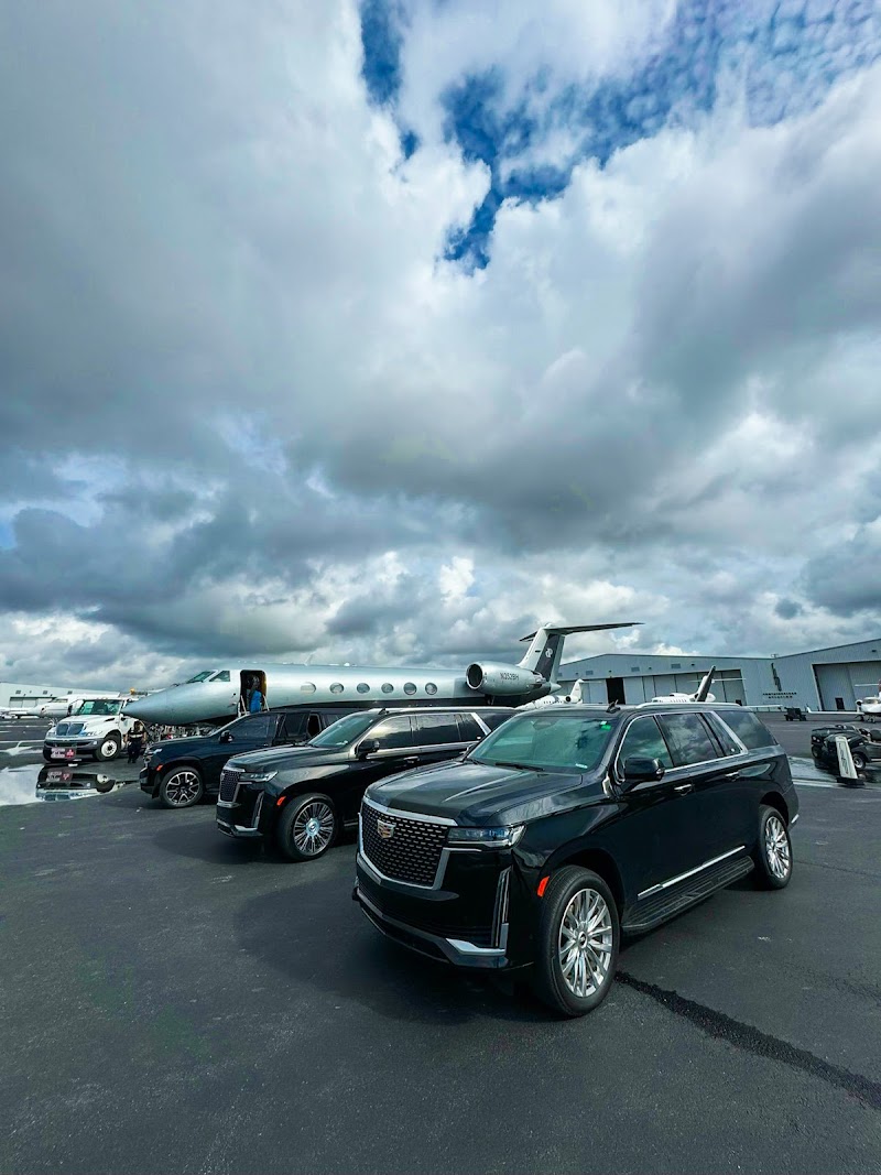 Posh Voyages Chauffeur & limo services miami