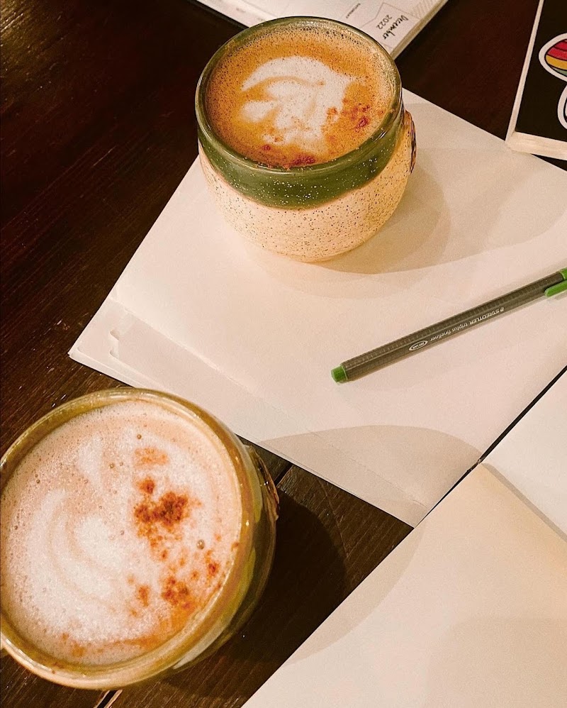 Shades of Brown Coffee & Art photo 2