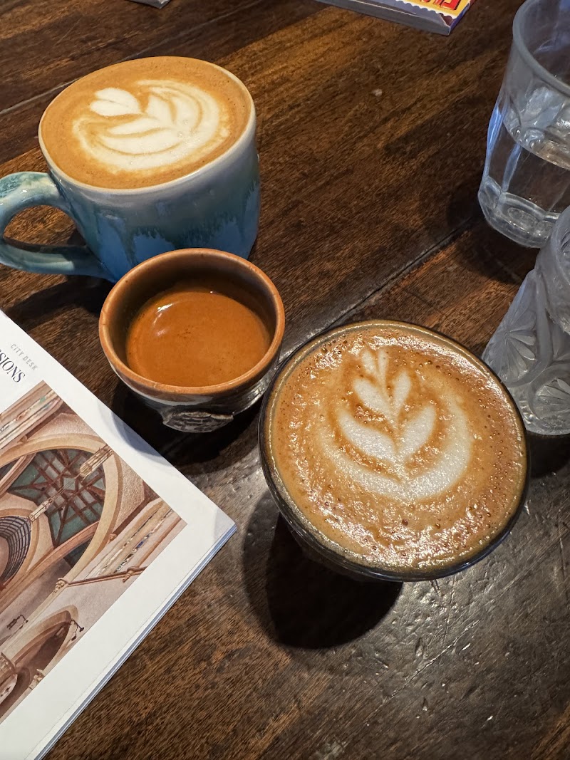 Shades of Brown Coffee & Art photo 3