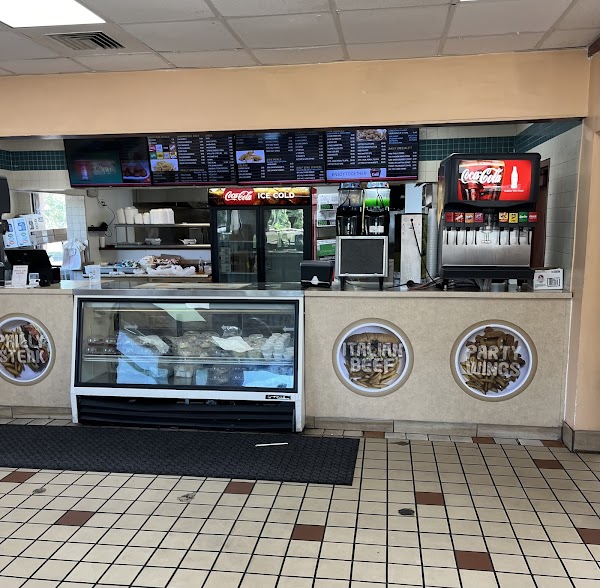 SAM'S SEAFOOD exterior