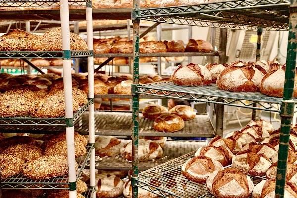 Cadoro Bakery