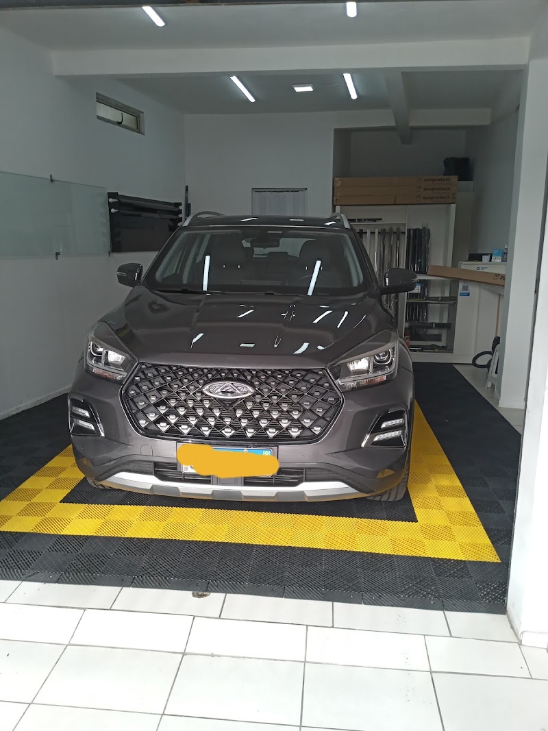 Foto de BLACK CAR INSULFILME