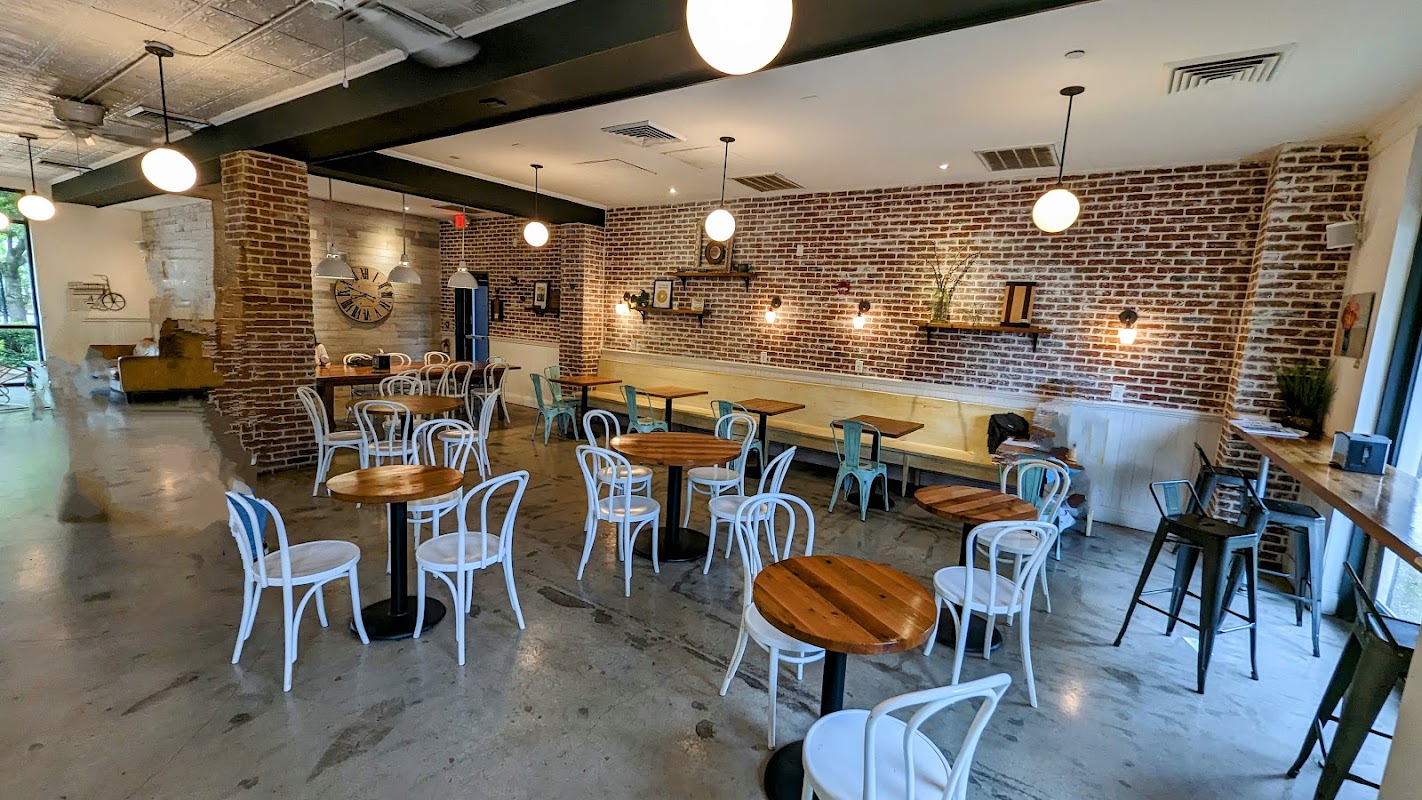 Blondies Bagels & Cafe photo 3