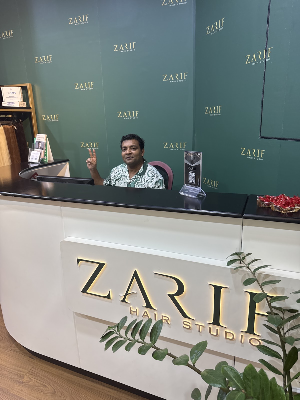 Zarif Hair Studio ظريف لتركيب الشعر المستعار| Best Hair Fixing Center in Dubai | An Exotic Hair & Cosmetics Venture 3