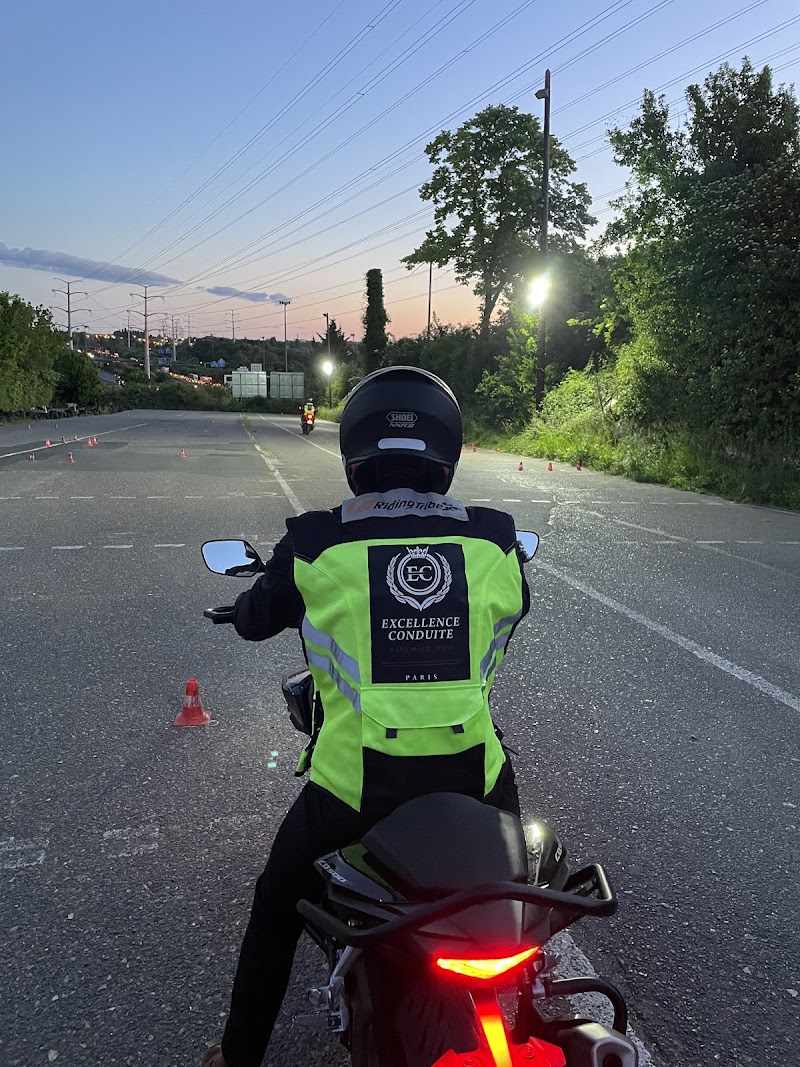 Excellence Driving Driving School Paris 6