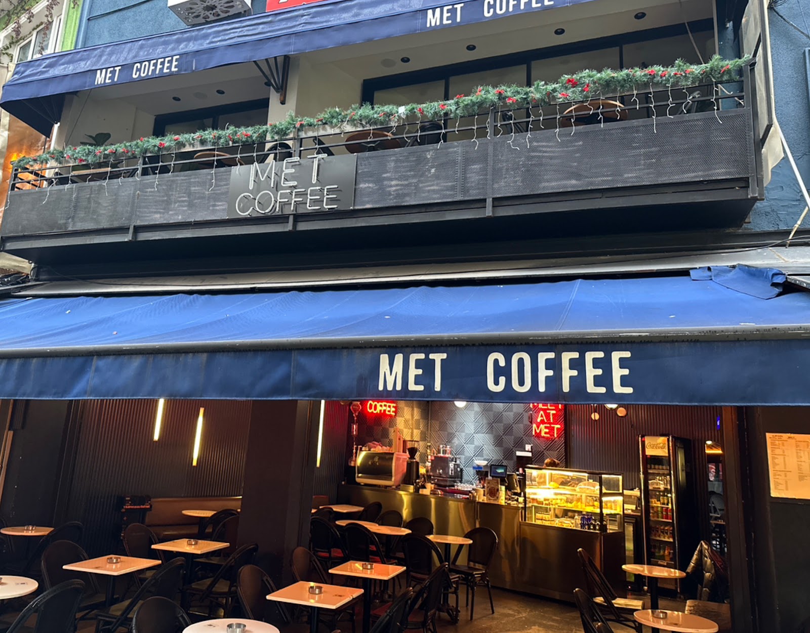 met coffee mekanı