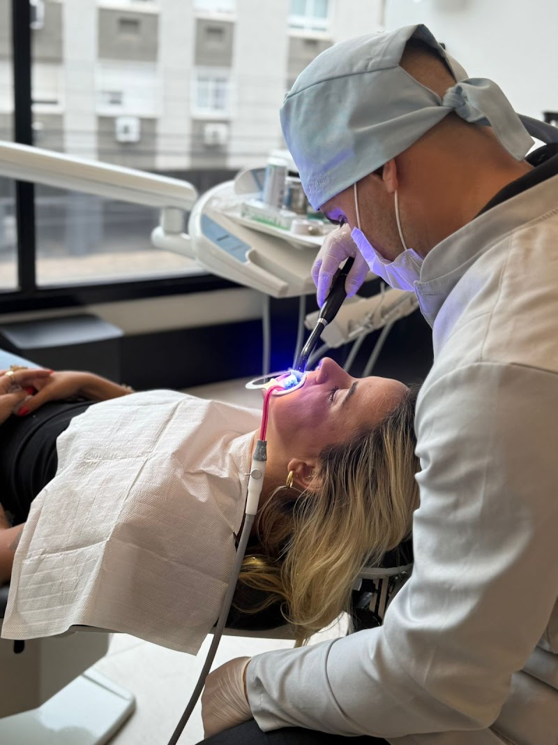 André Abê Pereira - Cirurgião dentista - foto 2