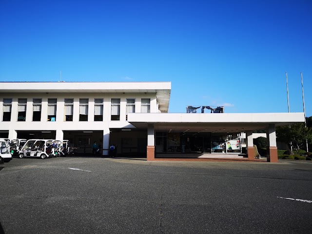 Ako International Country Club - Photo 4