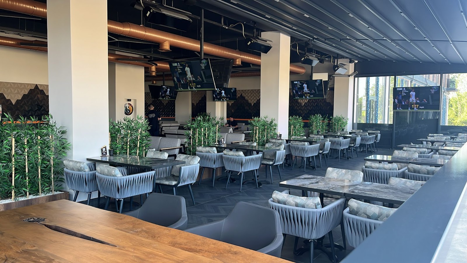 Loco Lounge & Hookah - İzmit Nargile, Maç mekanı