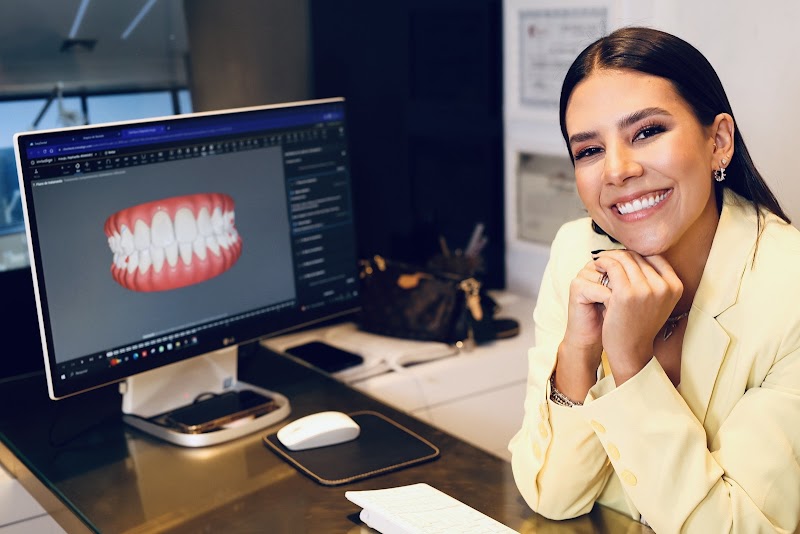 Dra. Viviane Rossi - Ortodontia - foto 2