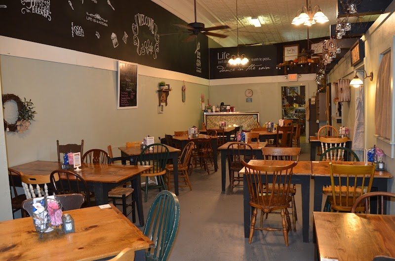 Blessings Primitives photo 3