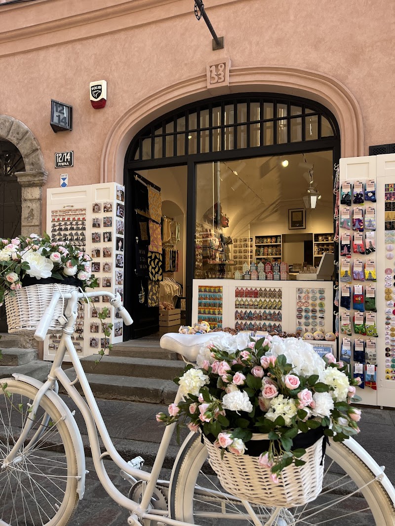 MAGNETIC WARSAW SOUVENIR STORE
