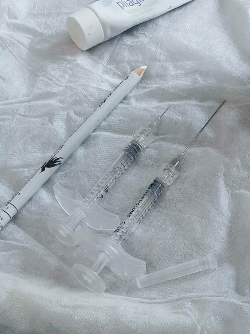 Instituto Damião Odonto/Implantes/Harmonização Facial/Invisalign/Lentes de Contato- Vitória-ES - foto 3