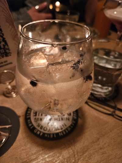 Bathtub Gin photo 4