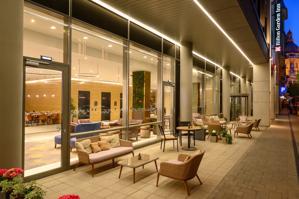 Hilton Garden Inn Budapest City Centre, dog-friendly hotel in Budapest