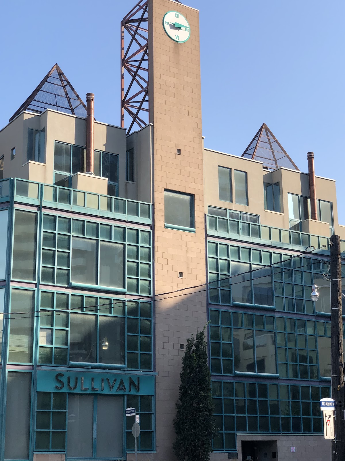 Exterior photo of Jesse Ketchum Early Learning & Child Care Centre in Toronto