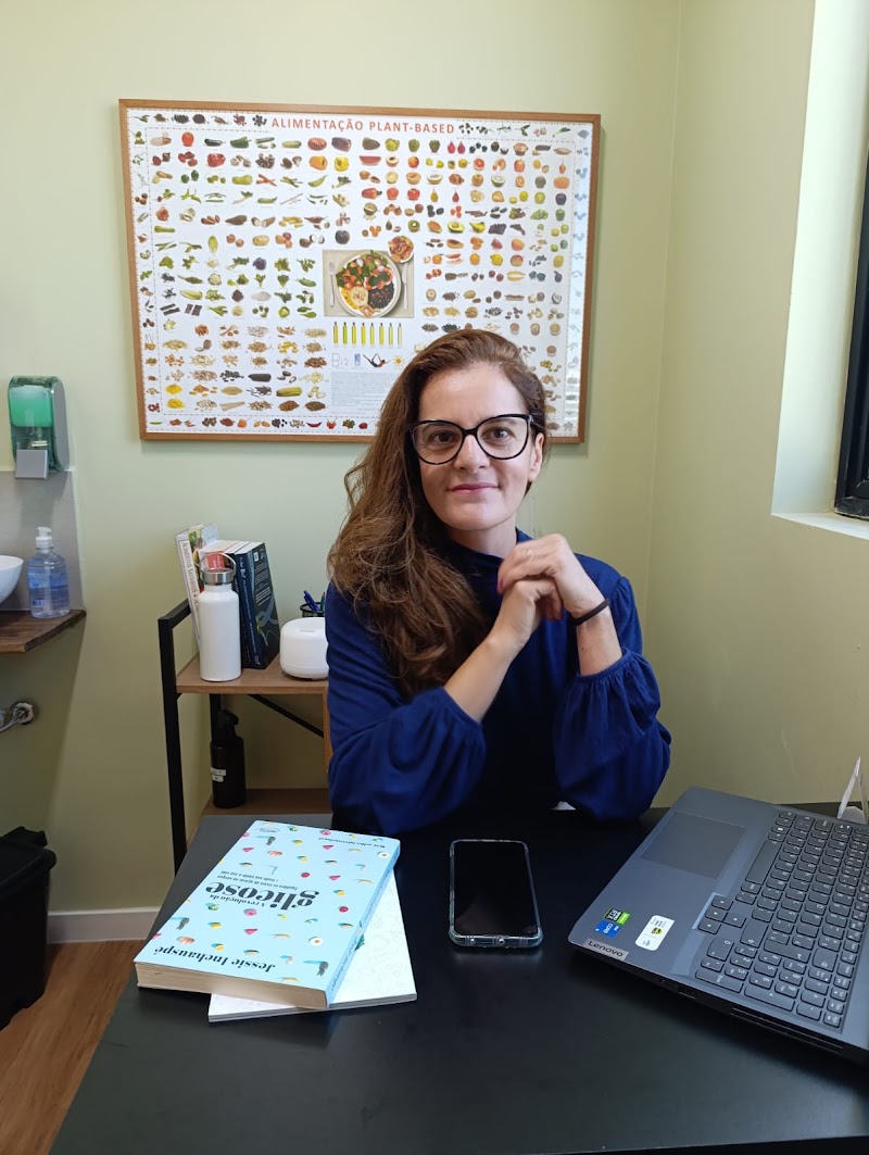 Nutricionista Dra Patrícia Neri Cavalcanti | Transformo a Saúde de Mulheres com Ciência e Acolhimento.