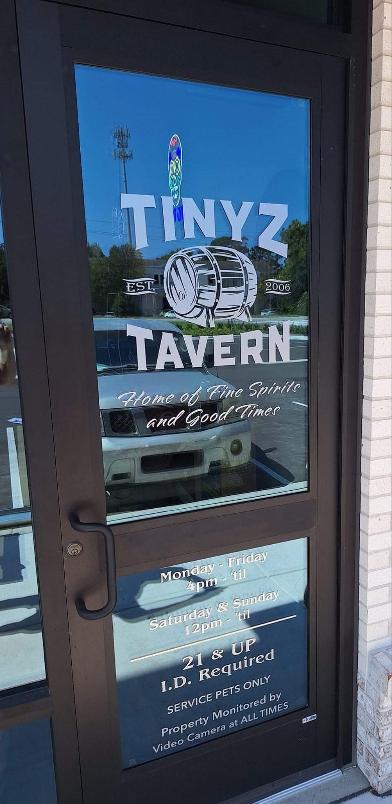 Tinyz Tavern Hampstead