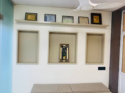 Dr. Sonal Mishra - Image 2