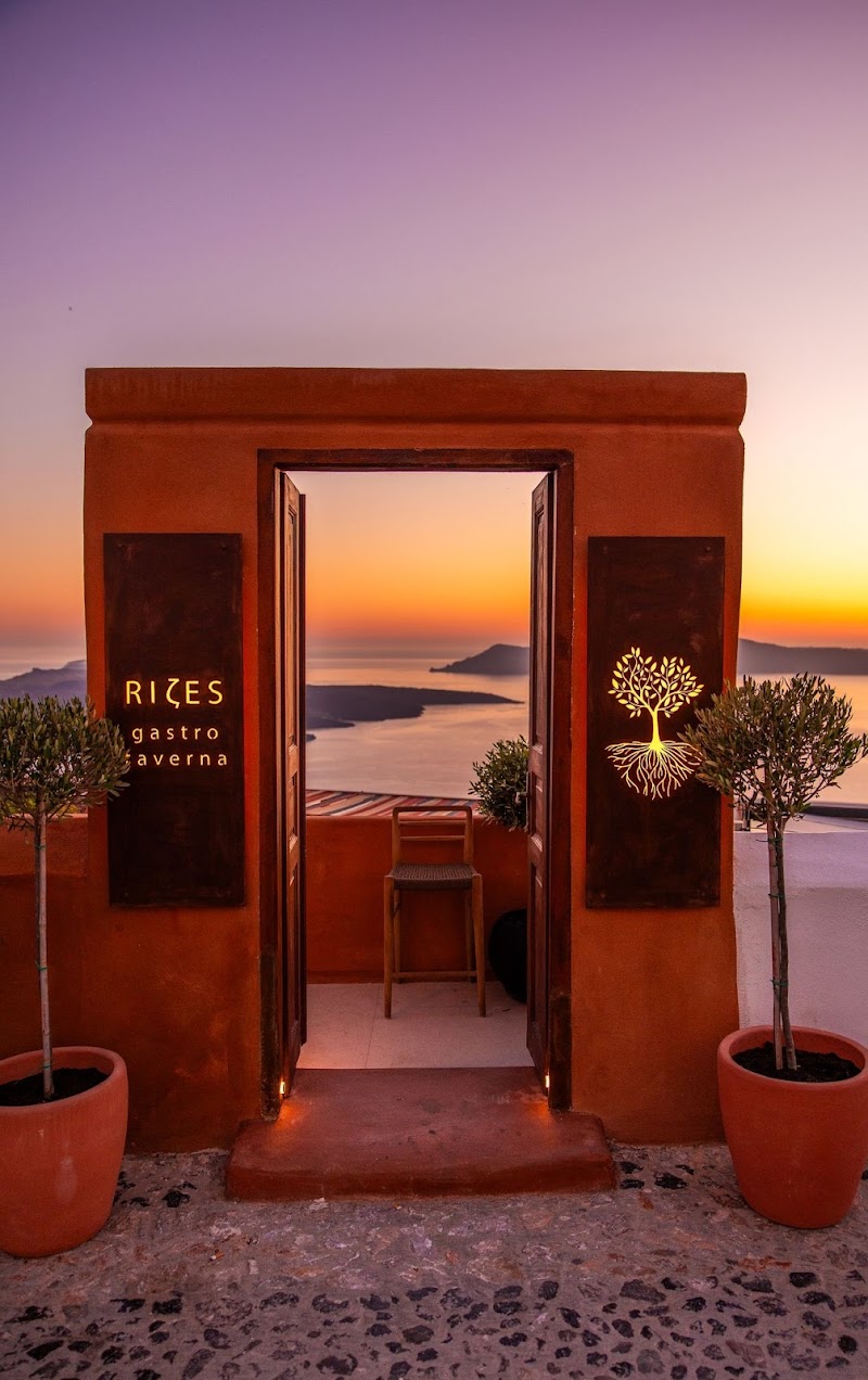 Rizes Gastro Taverna Santorini