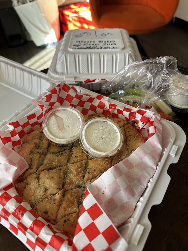 JD's WINGZ & THINGZ photo 7