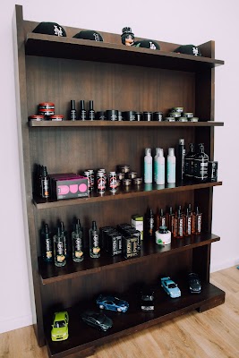 King Boy Barbershop photo 3