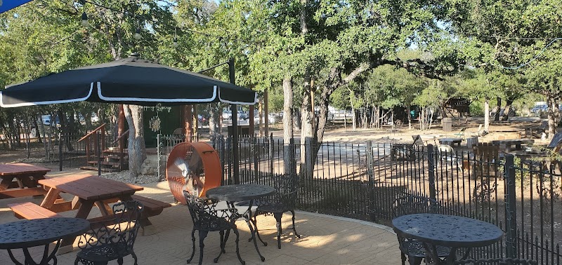 Petalia brews & bites photo 1