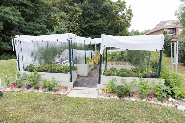 CHRISTIAN CARE COMMUNITIES LOUISVILLE EAST exterior