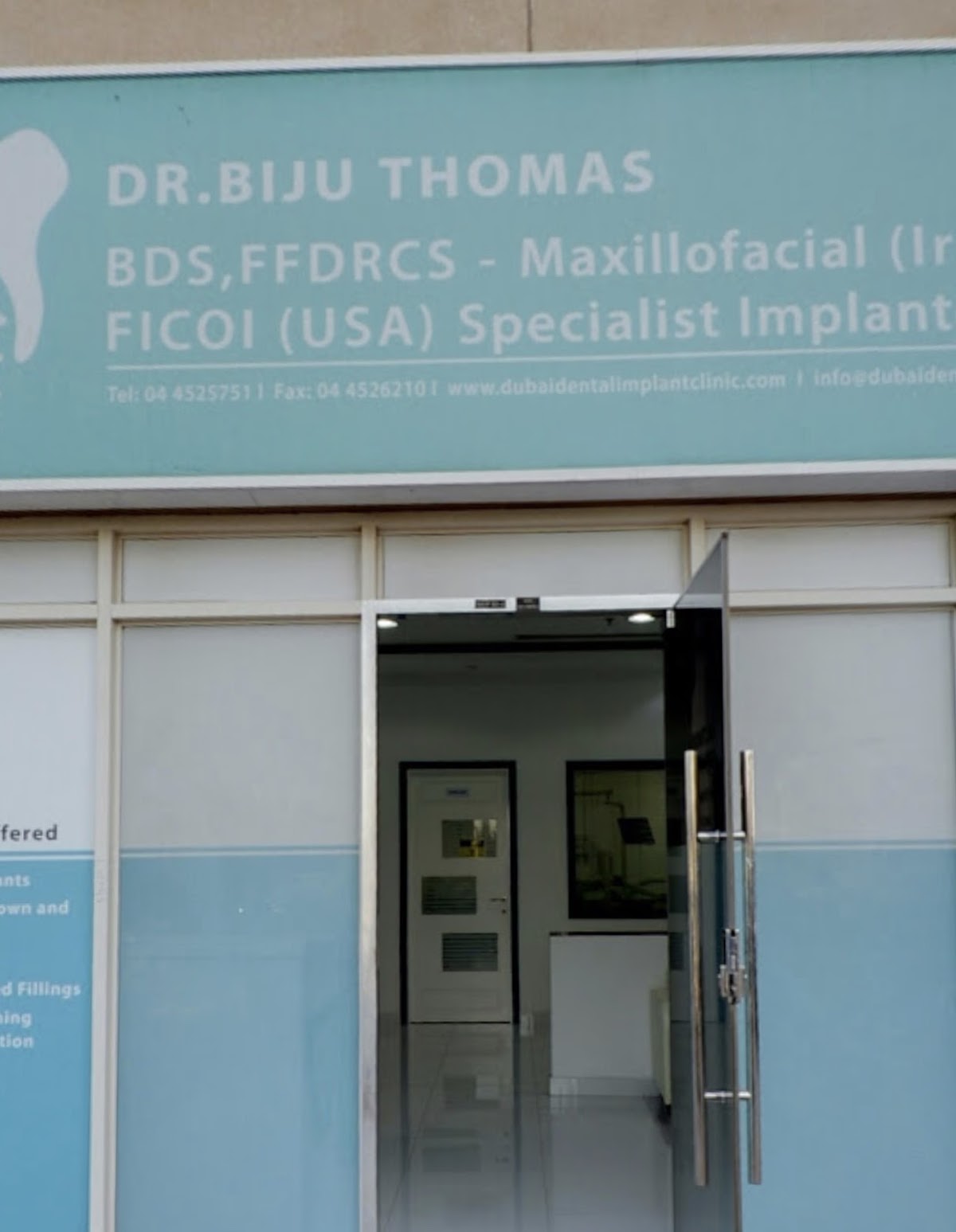 Dr. Thomas Dental Implant Clinic 2