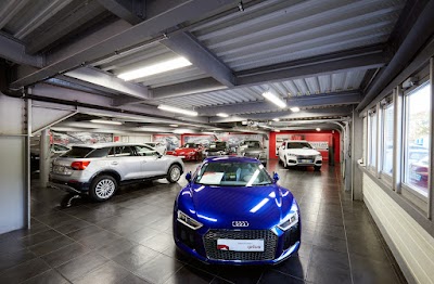 Photo 6 - JEAN LAIN AUTOMOBILES