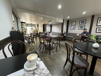 The Little Battersea Bakery