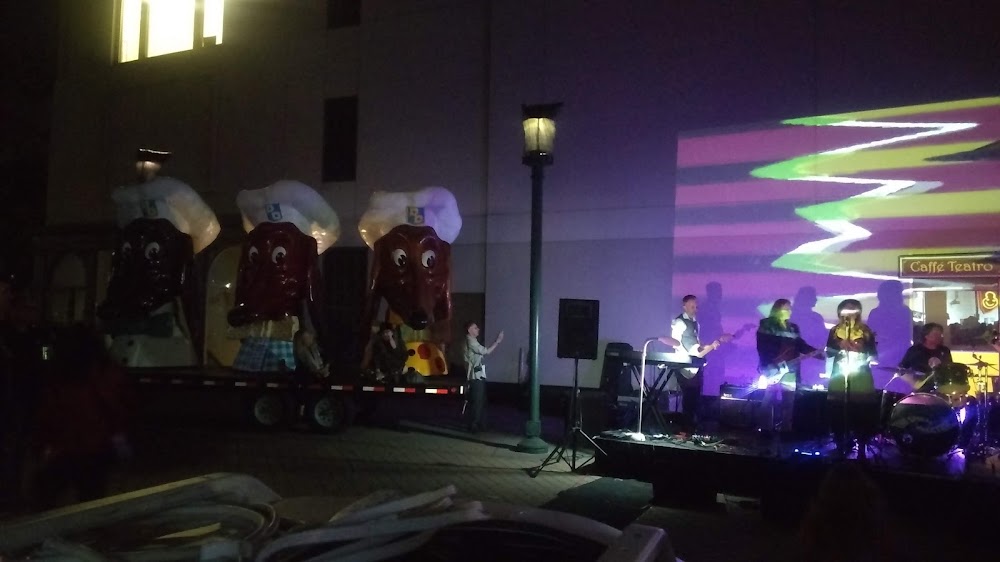 customer photo 3 of Pro Arts Gallery & Commons