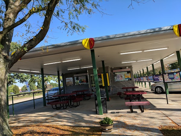 SONIC DRIVE-IN #3522 exterior